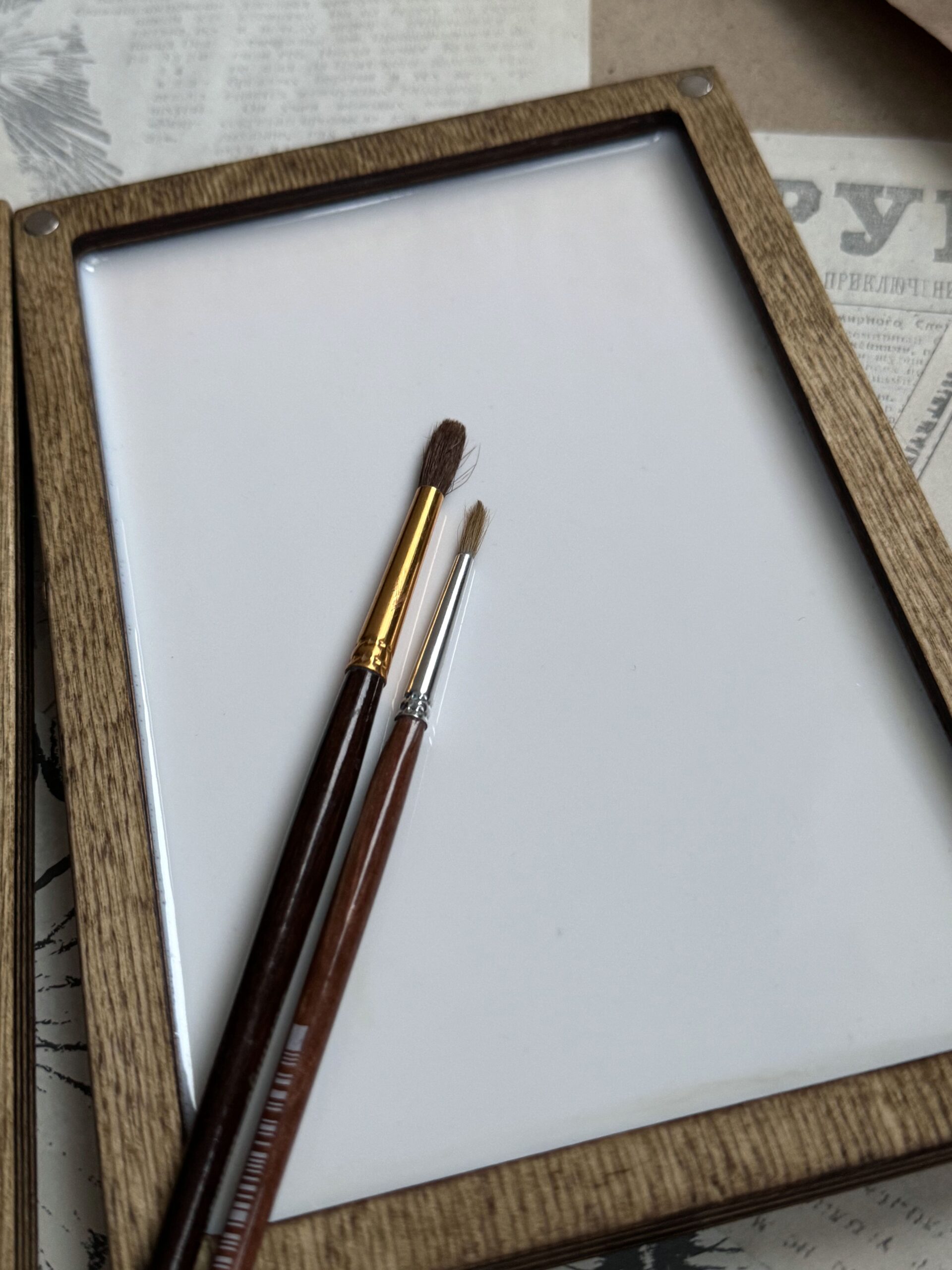 Пенал для акварели деревянный на 40 полукювет с палитрой — изображение 3