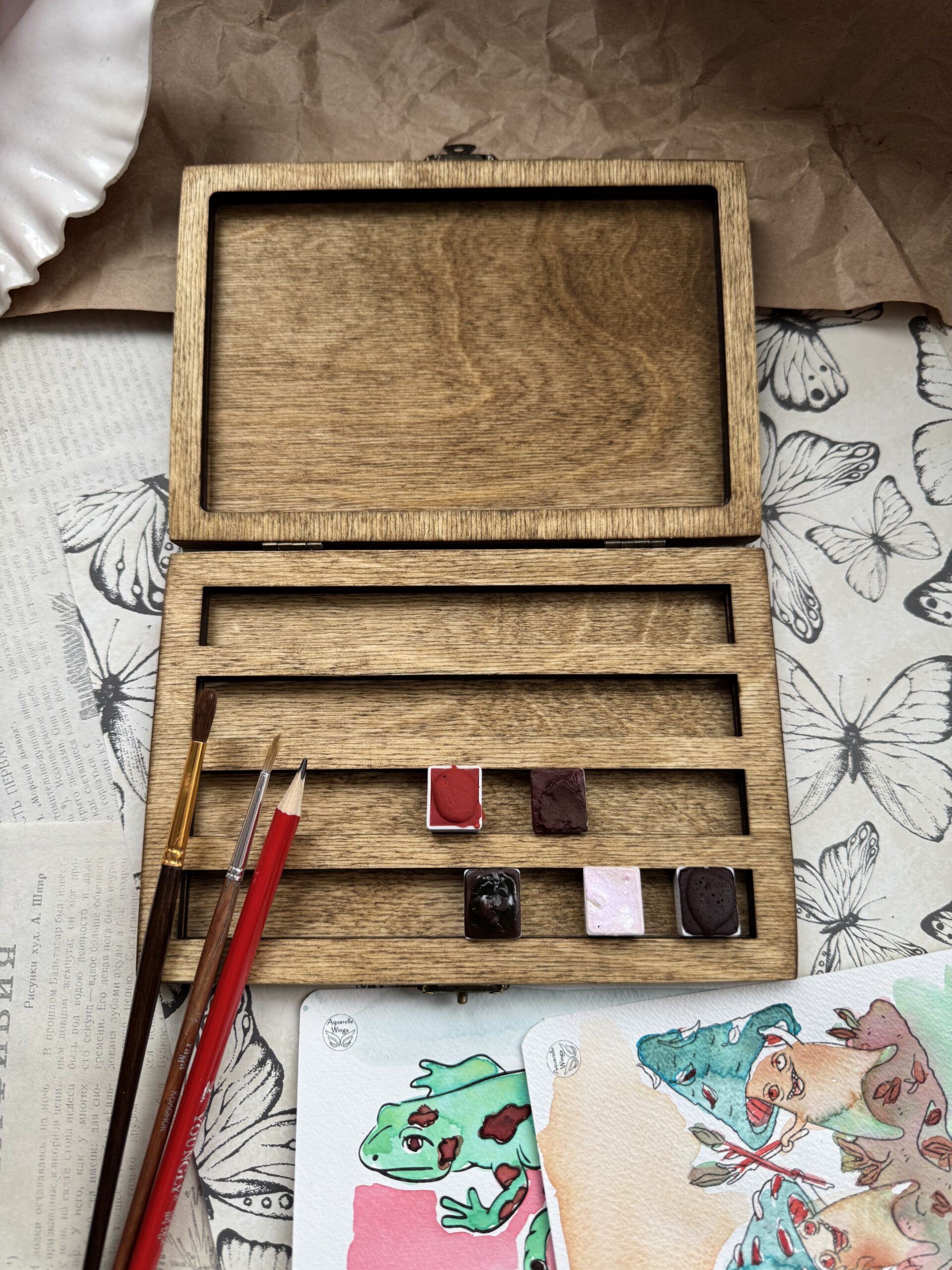 Пенал для акварели деревянный на 40 полукювет — изображение 3